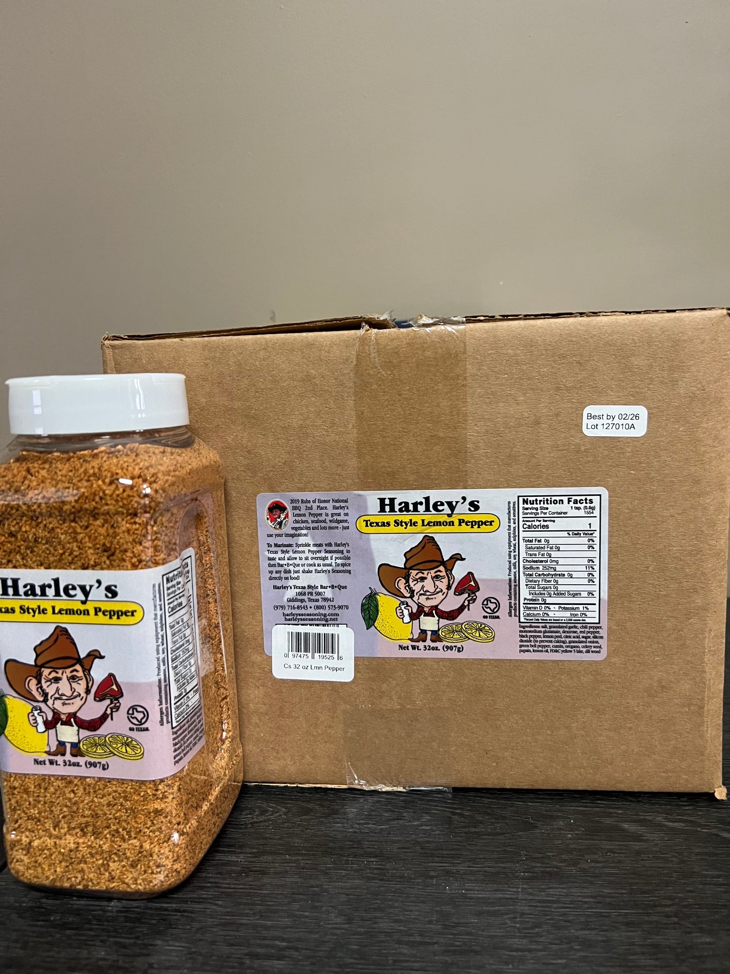 Harley's Case of 32oz Lemon Pepper 12pac